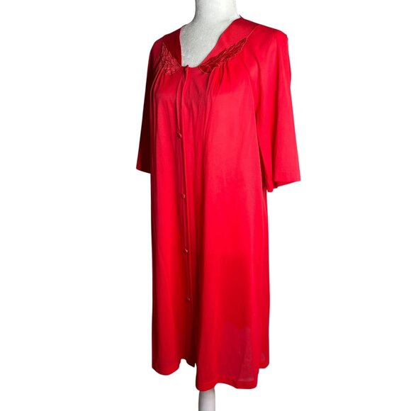 Vintage 80s Vassarette Red Nylon Button-Front Robe Nightgown Embroidered Collar - Picture 3 of 6